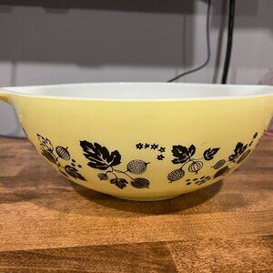 Pyrex Cinderella 4qt Mixing Bowl Gooseberry Pattern